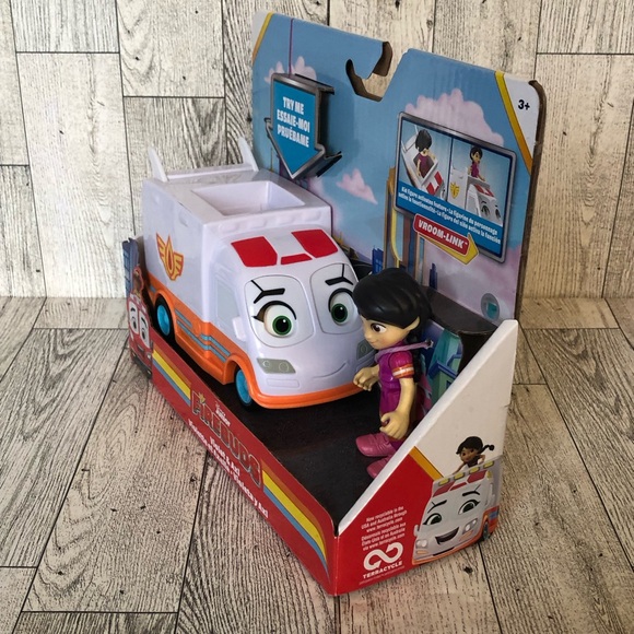 Spinmaster - Disney Junior Firebuds Violet & Axl Figure & Ambulance Vehicle Set - Picture 5 of 6